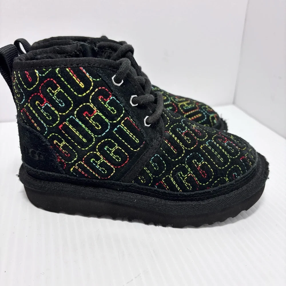 UGG NEUMEL II GRAPHIC‎ STITCH BLACK SUEDE BOOTS SIZE 10 TODDLER